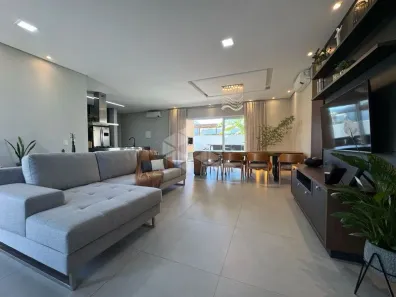 Casa com 4 Quartos para alugar, 262m² no Cachoeira do Bom Jesus, Florianópolis