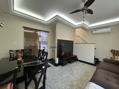 Sobrado com 3 Quartos para alugar, 100m² no Marapé, Santos