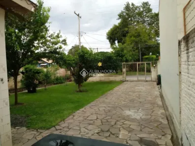 Casa com 3 Quartos à venda, 285m² no Belém Novo, Porto Alegre