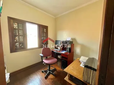 Casa com 3 Quartos à venda, 218m² no Parque São João, Bauru