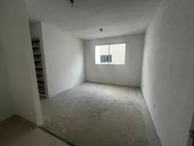 Apartamento com 2 Quartos à venda, 44m² no Lagoa Redonda, Fortaleza