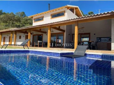 Casa de Condomínio com 4 Quartos à venda, 222m² no Pedro do Rio, Petrópolis