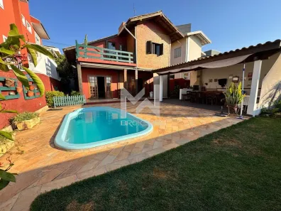 Casa de Condomínio com 3 Quartos à venda, 210m² no Pinheirinho, Vinhedo