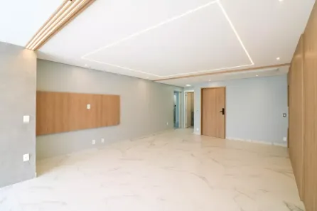 Apartamento com 3 Quartos para alugar, 157m² no Jardim das Acácias, São Paulo