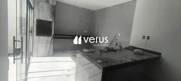 Casa com 3 Quartos à venda, 200m² no Cidade Jardim, Uberlândia
