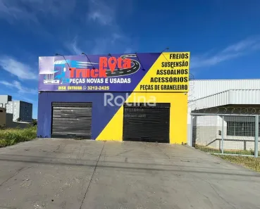 Galpão/Depósito/Armazém para alugar, 600m² no Nossa Senhora das Graças, Uberlândia