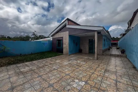 Casa com 3 Quartos à venda, 206m² no Novo Aleixo, Manaus