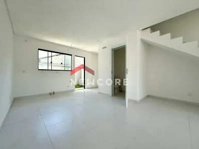 Sobrado com 2 Quartos à venda, 70m² no Morretes, Itapema