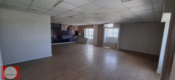 Sala Comercial à venda, 75m² no Caminho das Árvores, Salvador