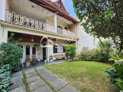 Casa com 4 Quartos à venda, 150m² no Campo Grande, Rio de Janeiro