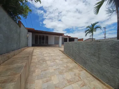 Casa com 3 Quartos à venda, 170m² no Parque Bom Retiro, Paulínia