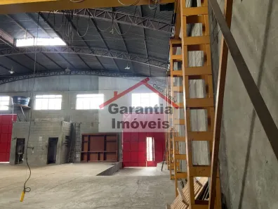 Galpão/Depósito/Armazém para alugar, 500m² no km 18, Osasco