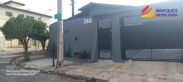 Casa com 3 Quartos à venda, 250m² no Parque São Lourenço, Indaiatuba