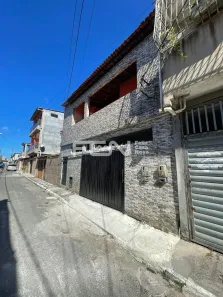 Casa com 2 Quartos para alugar, 154m² no Novo Horizonte, Camaçari