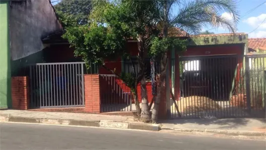 Casa com 2 Quartos à venda, 150m² no Centro, Jaguariúna