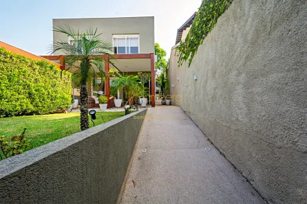 Casa com 3 Quartos à venda, 347m² no Chácara Monte Alegre, São Paulo