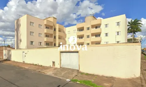 Apartamento com 3 Quartos à venda, 76m² no Olinda, Uberaba
