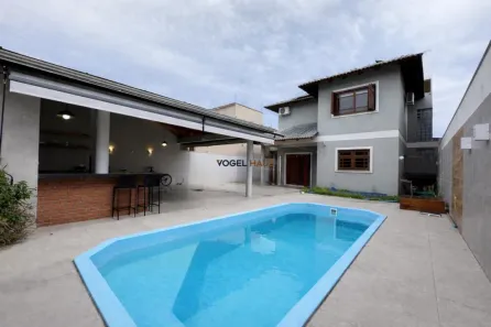 Casa de Condomínio com 3 Quartos à venda, 216m² no Estância Velha, Canoas