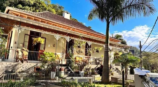 Casa com 12 Quartos à venda, 4000m² no Centro, Petrópolis