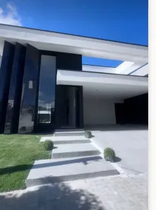 Casa de Condomínio com 3 Quartos à venda, 10m² no Piracangaguá, Taubaté