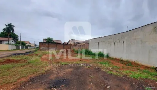 Lote/Terreno com 1 Quarto à venda, 12m² no Shopping Park, Uberlândia