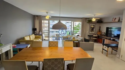 Apartamento com 3 Quartos à venda, 180m² no Pitangueiras, Guarujá