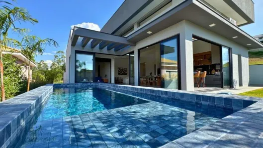 Casa com 4 Quartos para alugar, 354m² no Residencial Parque Campos de Santo Antônio II, Itu