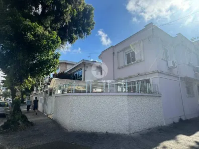 Sobrado com 3 Quartos à venda, 140m² no Boqueirão, Santos