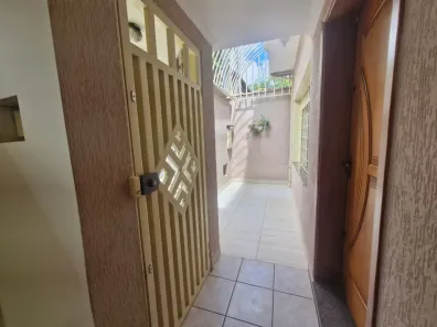 Casa com 3 Quartos à venda, 181m² no Jardim Maria Rosa, Franca