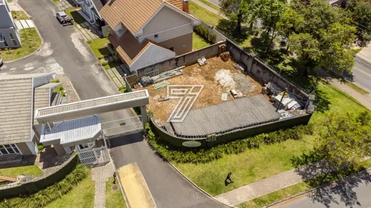Lote/Terreno à venda, 251m² no Butiatuvinha, Curitiba