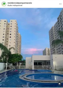 Apartamento com 3 Quartos para alugar, 68m² no Antares, Maceió