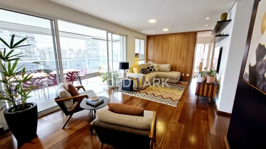 Apartamento com 3 Quartos à venda, 134m² no Cidade Monções, São Paulo