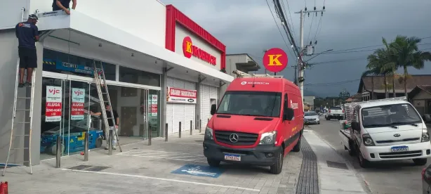 Ponto Comercial para alugar, 457m² no Centro, Paulo Lopes