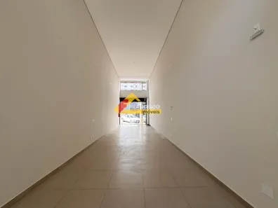 Ponto Comercial para alugar, 90m² no Centro, Divinópolis