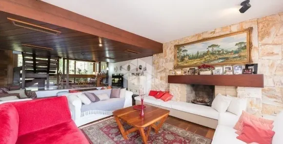 Casa com 5 Quartos à venda, 589m² no Três Figueiras, Porto Alegre