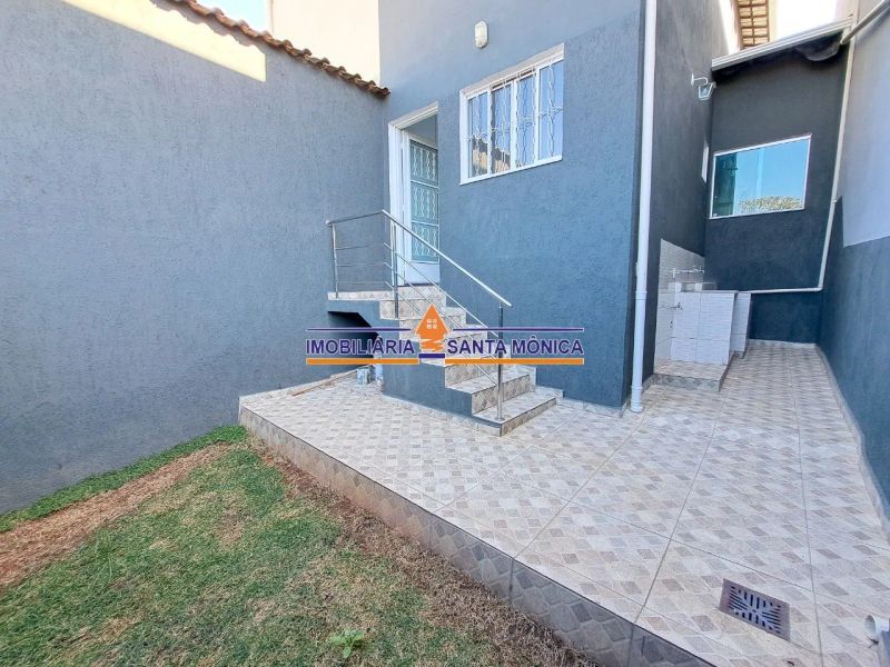 Casa com 3 quartos — Céu Azul, Belo Horizonte