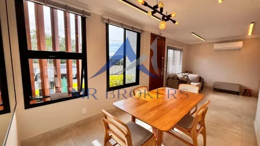 Casa de Condomínio com 3 Quartos à venda, 250m² no Vila Omízollo, Louveira