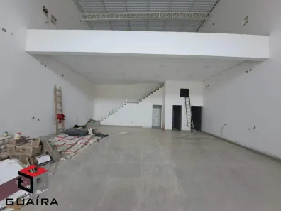 Galpão/Depósito/Armazém para alugar, 240m² no Alves Dias, São Bernardo do Campo