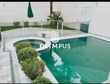Casa de Condomínio com 4 Quartos para alugar, 440m² no Jardim das Palmeiras, Uberlândia