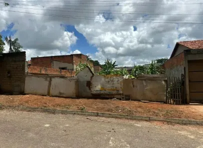 Lote/Terreno à venda, 250m² no , Carmo do Rio Verde
