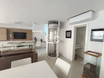 Casa com 3 Quartos para alugar, 228m² no Centro, Balneário Camboriú