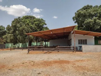 Casa com 4 Quartos à venda, 3000m² no Residencial Bica do DER, Brasília