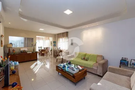 Casa de Condomínio com 5 Quartos à venda, 228m² no Badu, Niterói