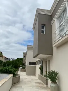 Casa de Condomínio com 4 Quartos à venda, 400m² no Granja Julieta, São Paulo