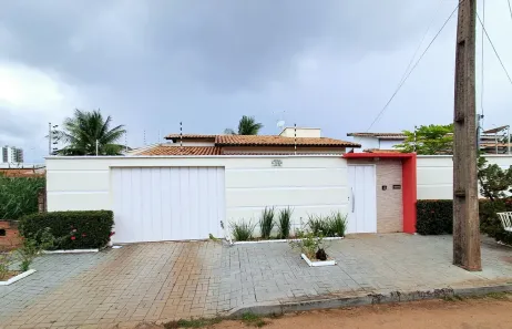 Casa com 3 Quartos para alugar, 187m² no Plano Diretor Sul, Palmas
