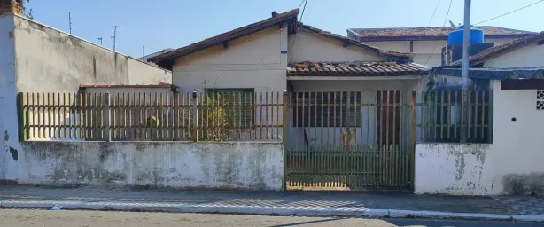 Casa com 2 Quartos à venda, 250m² no Jardim Ana Emilia, Taubaté