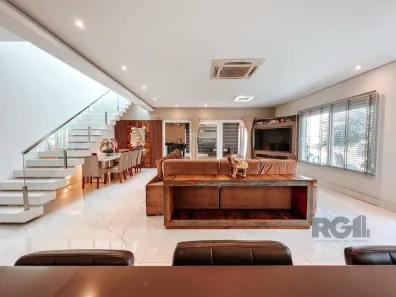 Casa de Condomínio com 3 Quartos à venda, 242m² no Hípica, Porto Alegre