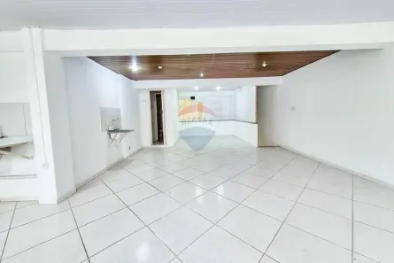 Ponto Comercial para alugar, 170m² no Centro, Juiz de Fora