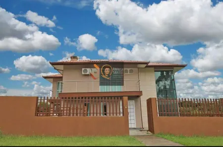Sobrado com 4 Quartos para alugar, 230m² no Jardim Orestes Thá, Quatro Barras