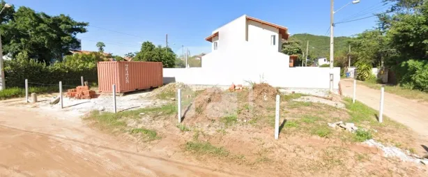 Lote/Terreno à venda, 270m² no Rio Tavares, Florianópolis